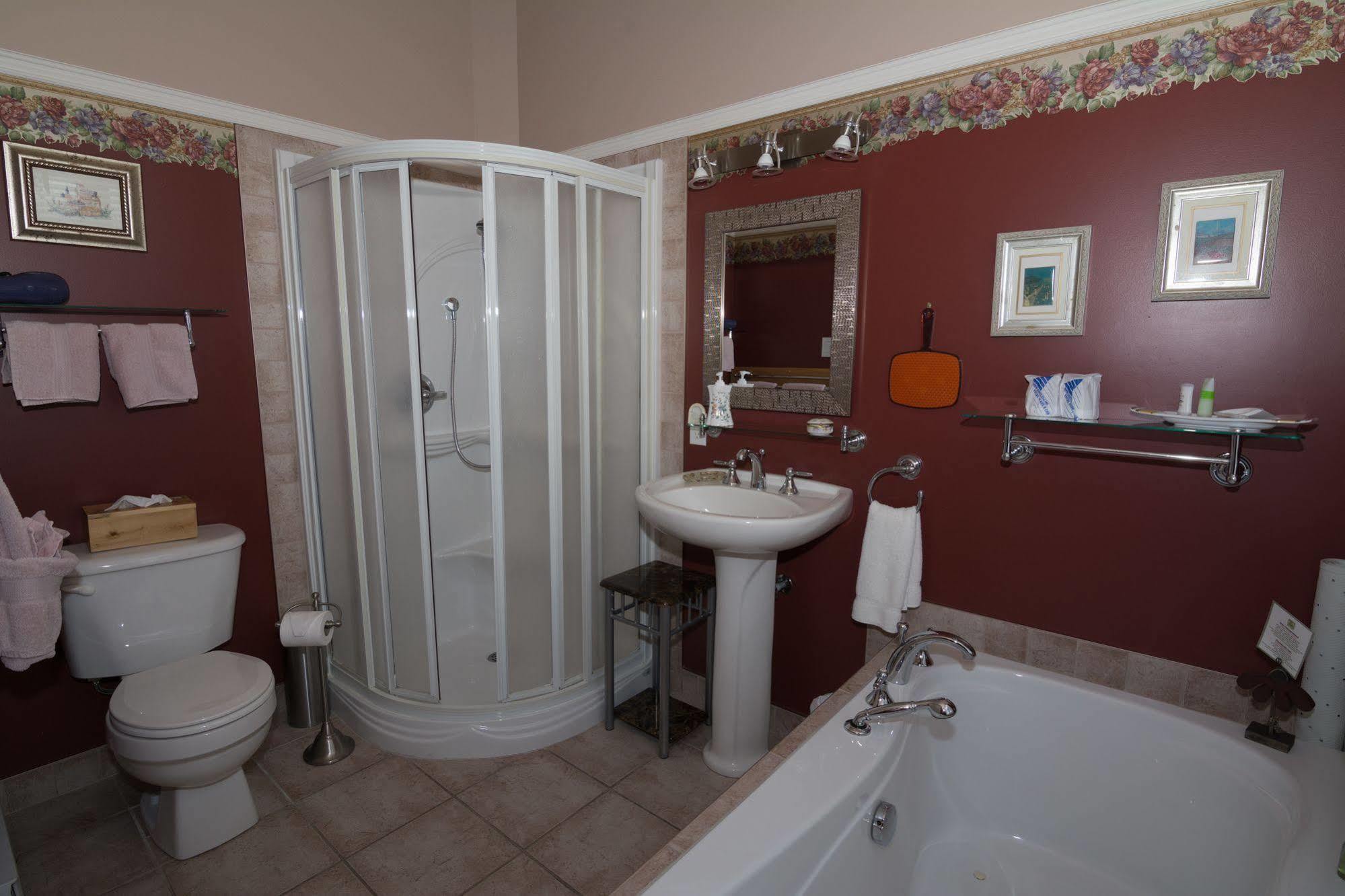 Au Nidaigle Bed & Breakfast Saint-Basile Екстериор снимка